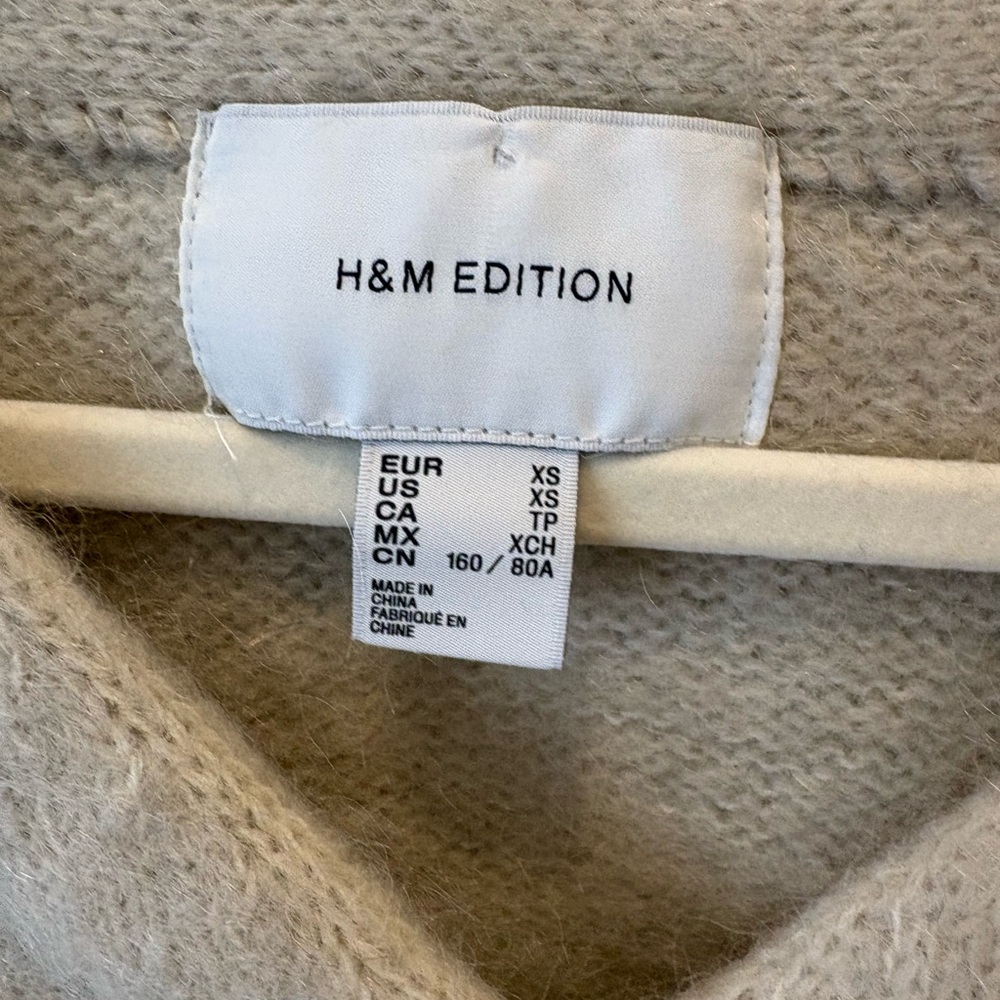H&M Edition Mohair Blend Cardigan Beige XS 🤍🤍 - Picture 6 of 12
